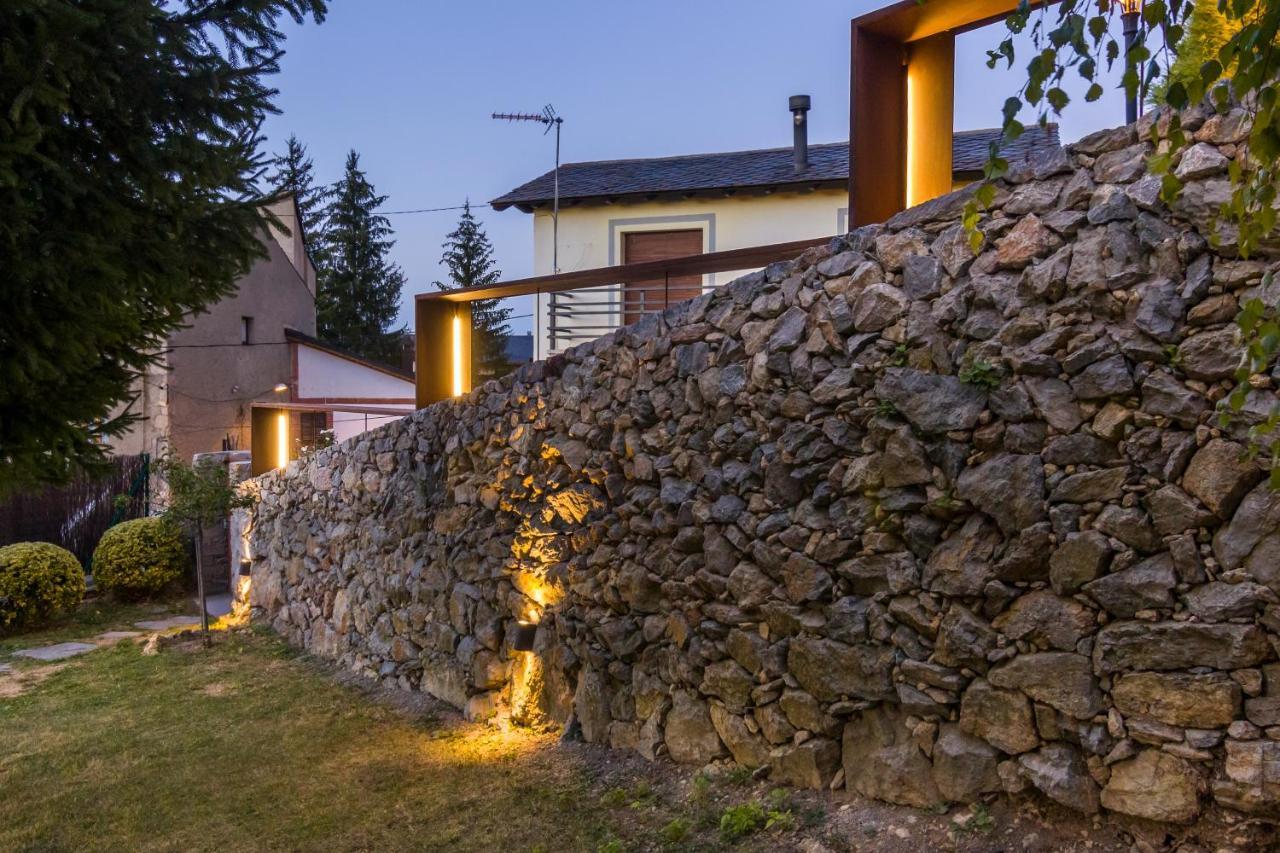 Fantastica Casa De Diseno En Alp Villa Exterior photo