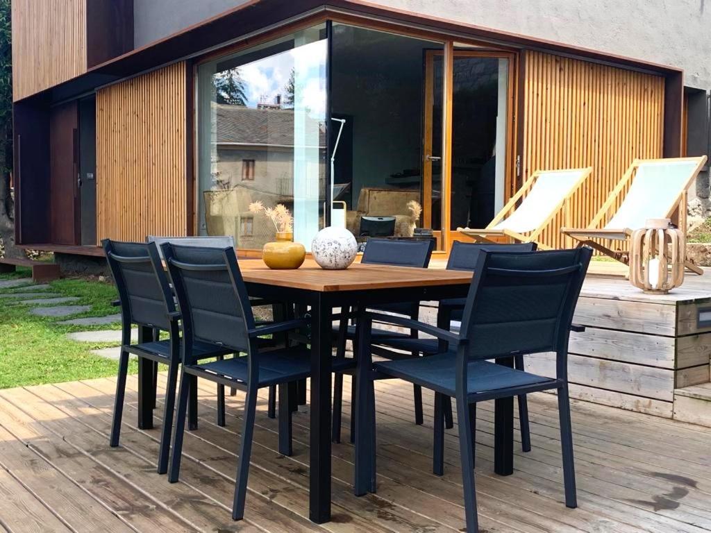 Fantastica Casa De Diseno En Alp Villa Exterior photo